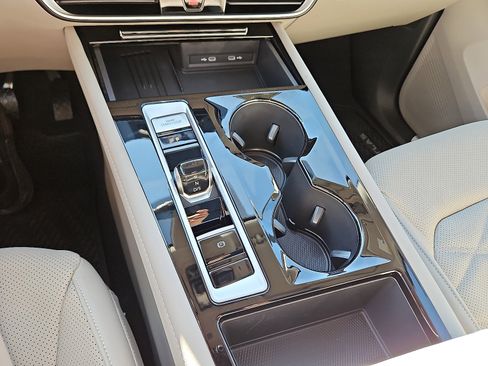 New 2026 Volkswagen Atlas SE image 15