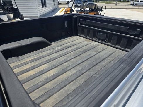 Used 2022 Jeep Gladiator Rubicon w/ LED Lighting Group AWD/4WD image 10