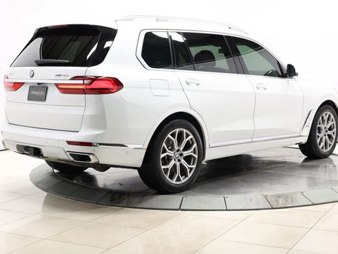 Used 2021 BMW X7 xDrive40i w/ Executive Package image 5