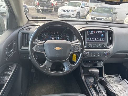 Used 2018 Chevrolet Colorado Z71 AWD/4WD image 13