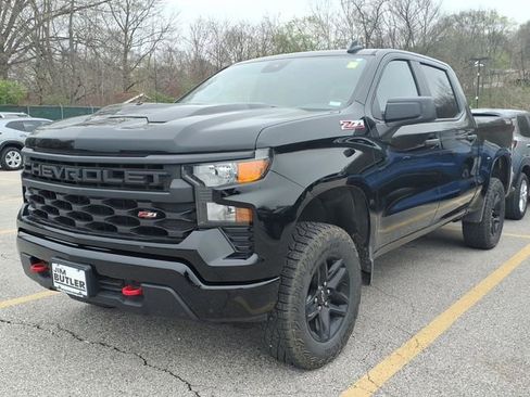 Used 2024 Chevrolet Silverado 1500 Custom Trail Boss image 1