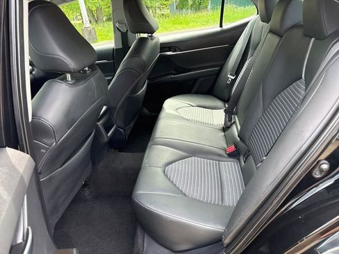 Used 2024 Toyota Camry SE FWD image 19