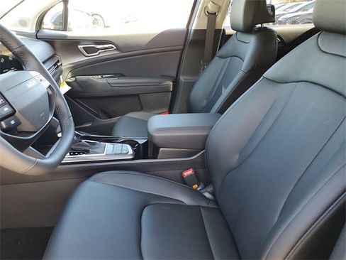 Certified 2026 Kia Sportage EX image 13