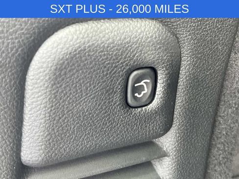Used 2021 Dodge Durango SXT AWD/4WD image 11