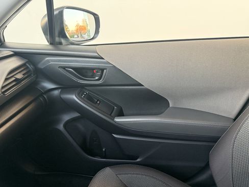 Used 2024 Subaru Crosstrek 2.0i Premium image 18