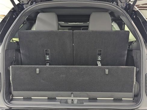 Used 2023 Land Rover Discovery S R-Dynamic image 29