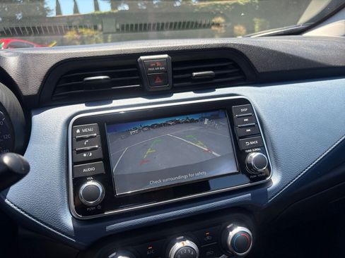 Used 2025 Nissan Versa SV FWD image 22