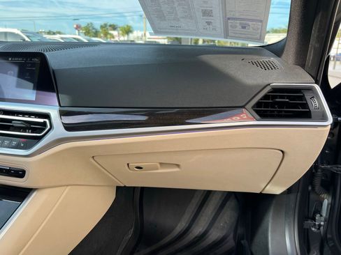 Used 2020 BMW 330i xDrive Sedan w/ Premium Package image 59