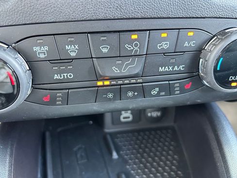 Used 2023 Ford Bronco Sport Outer Banks w/ Tech Package AWD/4WD image 33
