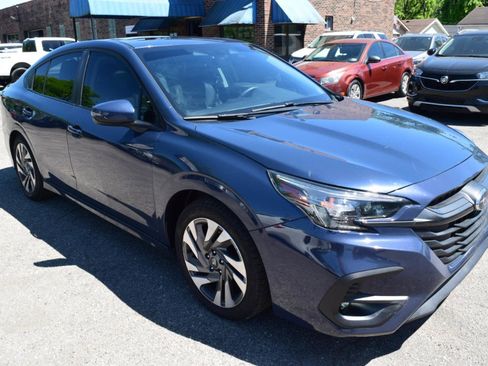 Used 2024 Subaru Legacy Limited AWD/4WD image 6