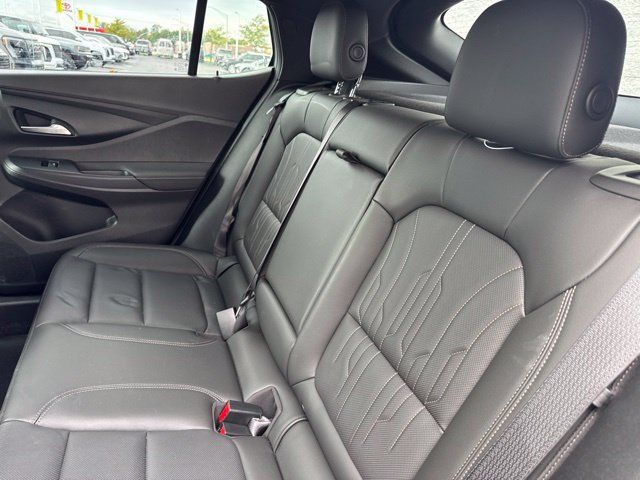 Used 2024 Buick Envista Sport Touring FWD image 8