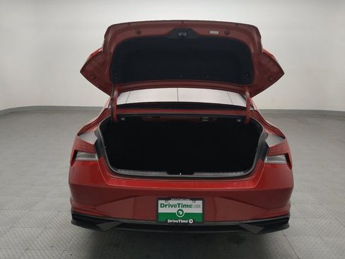 Used 2023 Hyundai Elantra Limited image 29