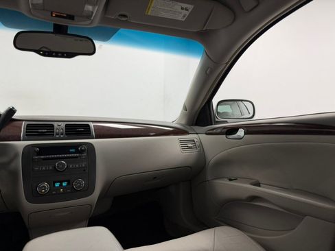 Used 2011 Buick Lucerne CXL w/ Driver Confidence Package FWD image 52
