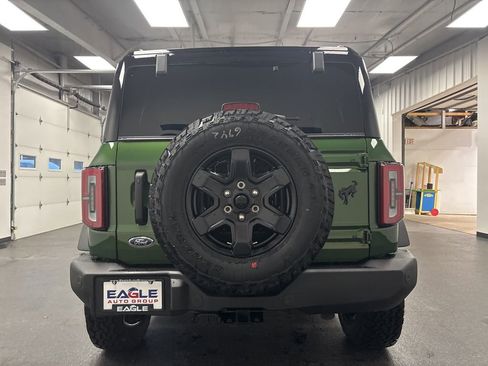 New 2025 Ford Bronco Outer Banks w/ Black Appearance Package image 12