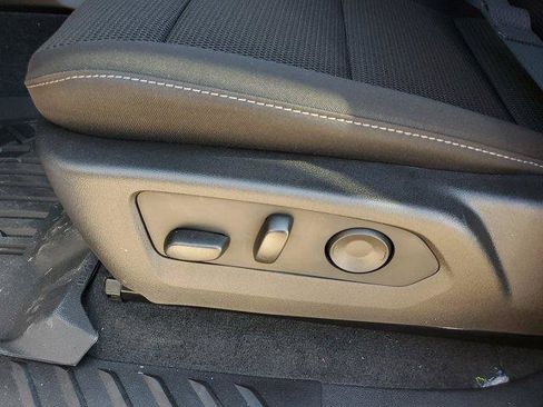 New 2026 GMC Canyon Elevation w/ Convenience Package image 18