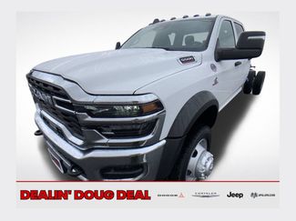 New 2026 RAM 5500 Tradesman w/ Chrome Appearance Group AWD/4WD 360° Tour