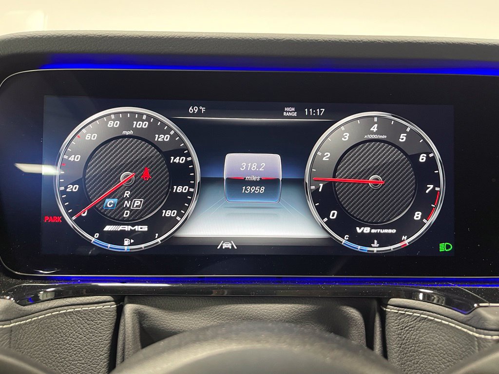 Used 2024 Mercedes-Benz G 63 AMG 4MATIC w/ Manufactur Interior Package image 32
