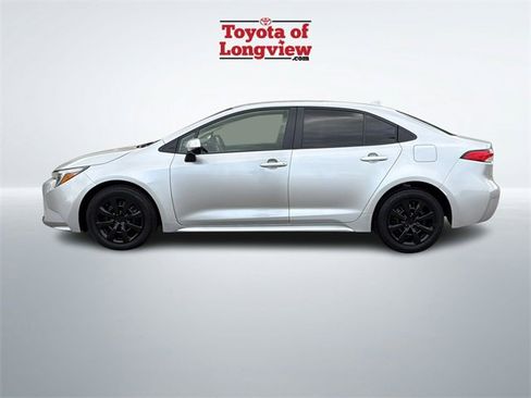 Certified 2024 Toyota Corolla LE image 2