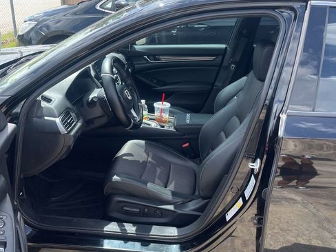 Used 2022 Honda Accord Sport image 3