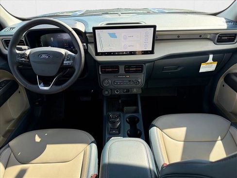 New 2025 Ford Maverick Lariat image 15