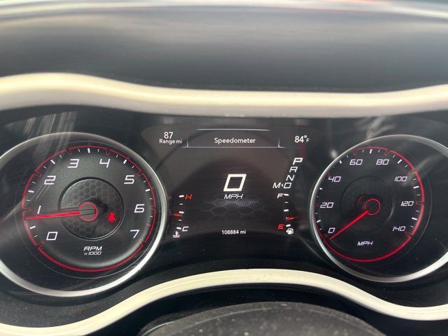 Used 2017 Dodge Charger SE RWD image 13