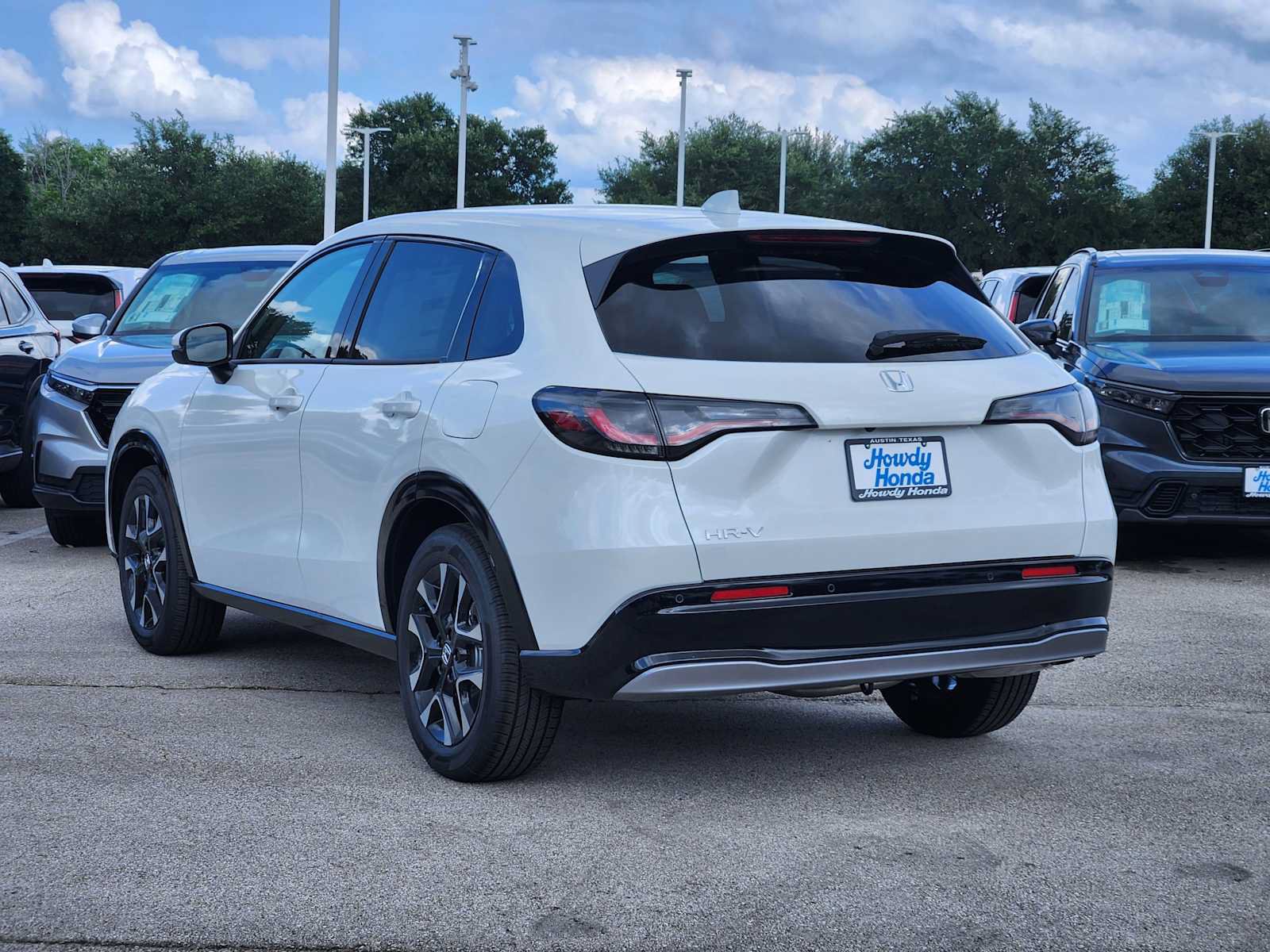 New 2027 Honda HR-V EX-L image 4