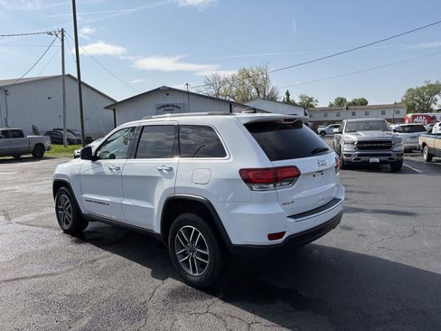 Used 2022 Jeep Grand Cherokee Limited AWD/4WD image 25