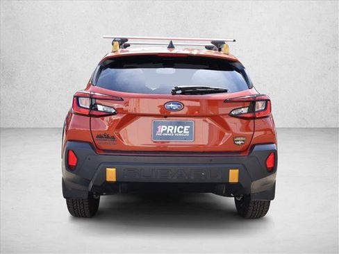 Used 2024 Subaru Crosstrek 2.5i Wilderness w/ Crosstrek Mirror Package AWD/4WD image 6
