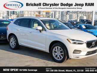 Used 2021 Volvo XC60 T5 Momentum w/ Premium Package video 3