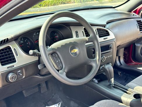 Used 2006 Chevrolet Monte Carlo LS FWD image 11