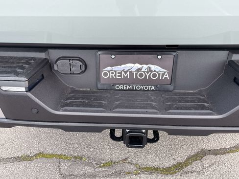 New 2026 Toyota Tundra Limited image 12