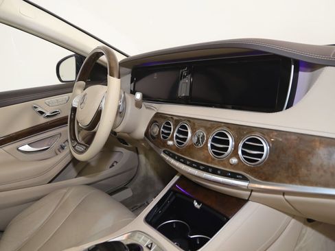 Used 2015 Mercedes-Benz S 550 4MATIC Sedan image 63