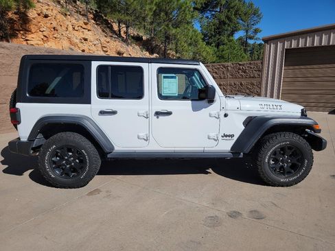Used 2021 Jeep Wrangler Unlimited Sport AWD/4WD image 4
