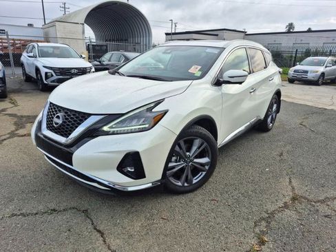 Used 2024 Nissan Murano Platinum w/ Cargo Package image 4
