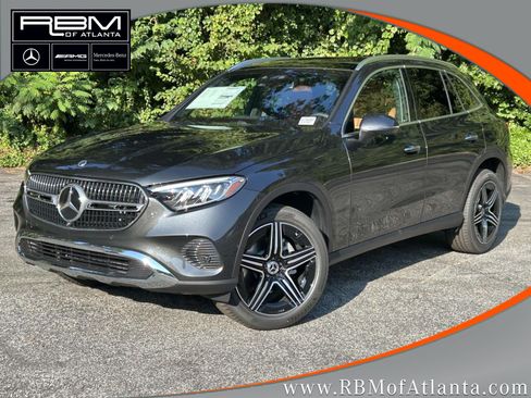 New 2027 Mercedes-Benz GLC 300 image 1