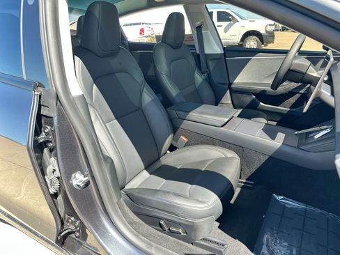 Used 2025 Tesla Model 3 Long Range RWD image 24