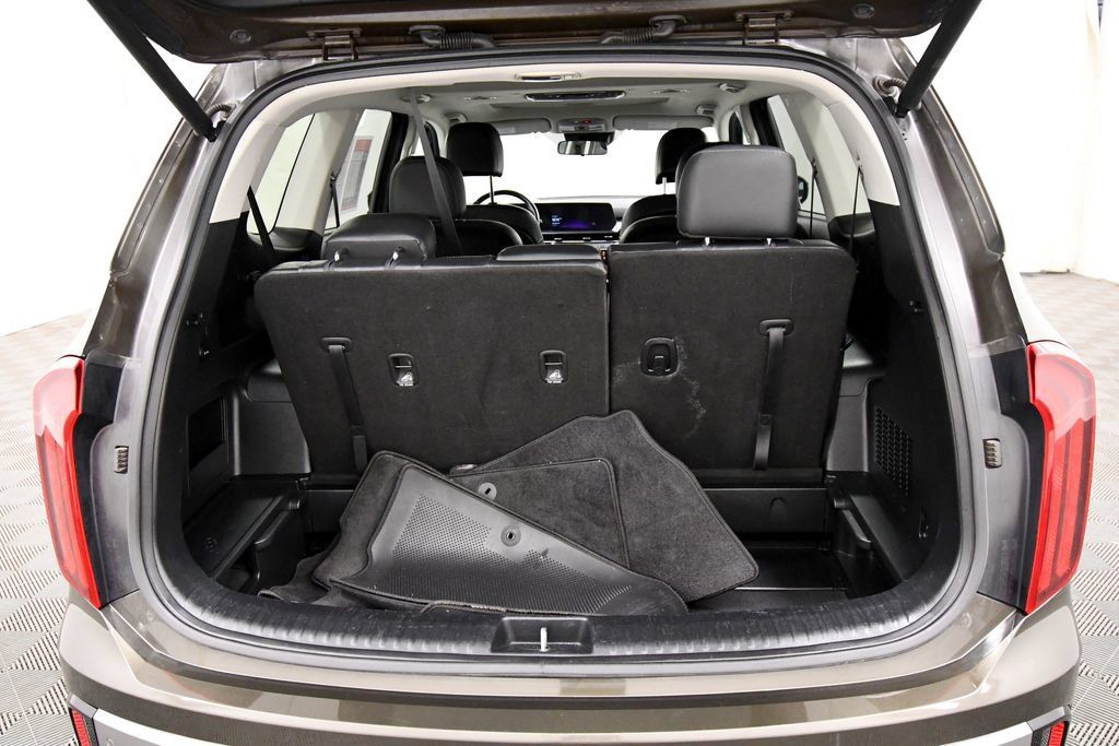 Certified 2025 Kia Telluride S AWD/4WD image 7