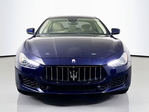 Used 2018 Maserati Ghibli S image 2