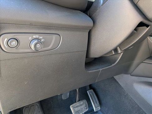 Used 2023 Buick Envision Preferred w/ Sport Touring Package image 16