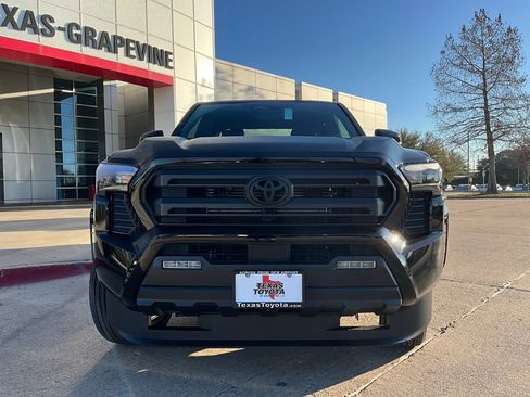 New 2026 Toyota Tacoma SR5 image 3