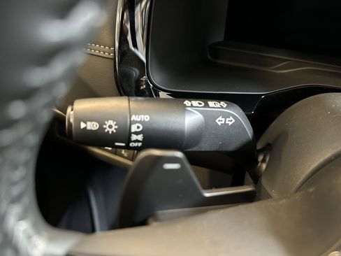 New 2026 Nissan Pathfinder Platinum AWD/4WD image 14