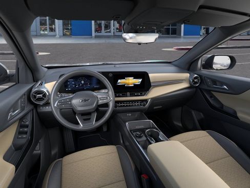 New 2027 Chevrolet Equinox ACTIV w/ Safety and Technology Package AWD/4WD image 16