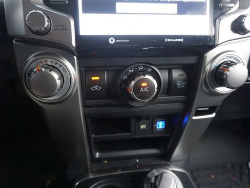 Used 2023 Toyota 4Runner TRD Sport w/ Technology Package AWD/4WD image 12