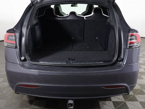 Used 2018 Tesla Model X 75D AWD/4WD image 17
