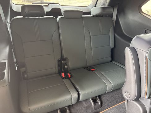 New 2026 GMC Acadia AT4 w/ Luxury Package image 15