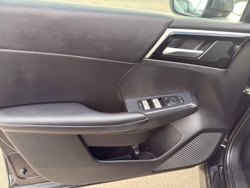 Used 2022 Mitsubishi Outlander SE image 13