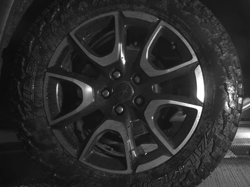 Used 2025 Jeep Compass Trailhawk AWD/4WD image 14