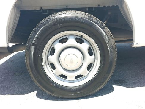 Used 2022 Ford F150 XL w/ Equipment Group 101A High RWD image 20