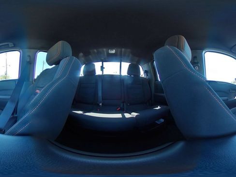 Used 2026 Nissan Frontier PRO-4X AWD/4WD image 42