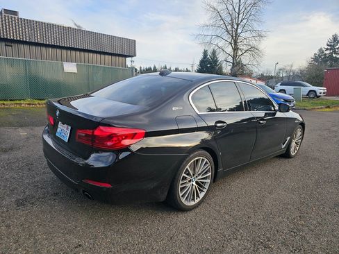 Used 2018 BMW 530e 530e iPerformance image 5